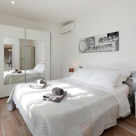 Marconi Holiday home