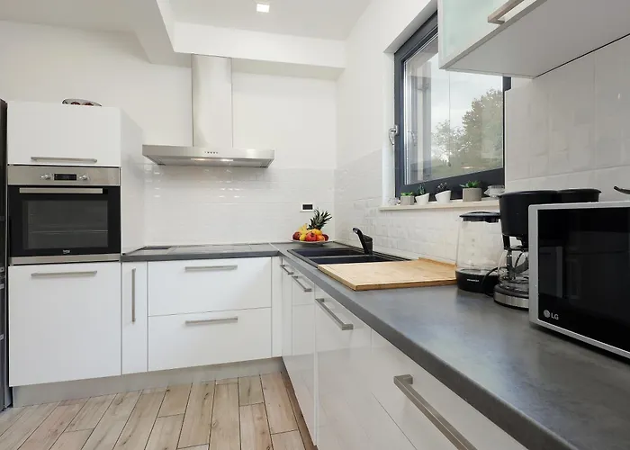 Marconi Casa de Férias Potpićan