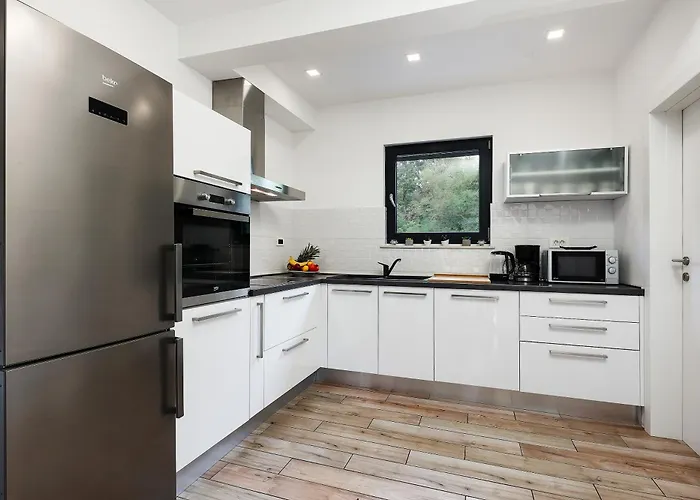 Marconi Casa de Férias Potpićan